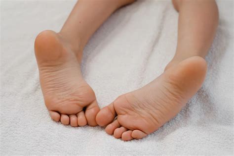feet fan